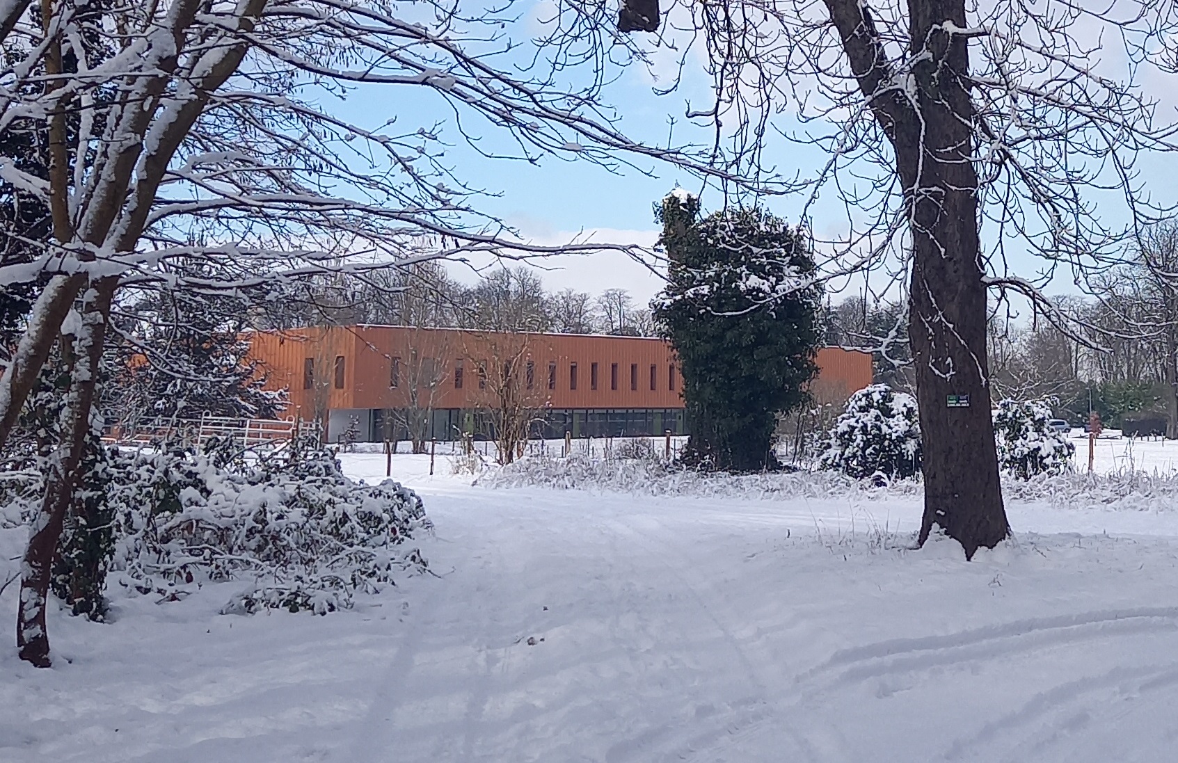 l'IFSI du Rouvray sous la neige